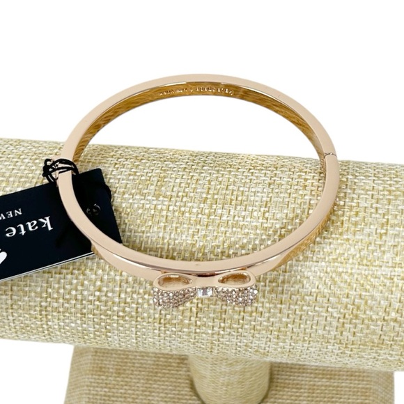 NWT Kate Spade ♠️ Ready Set Bow Pave Bow Bangle - Picture 2 of 7